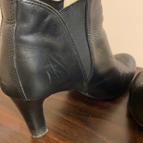 Jones New York Leather Booties Size 8 - Picture 13 of 15